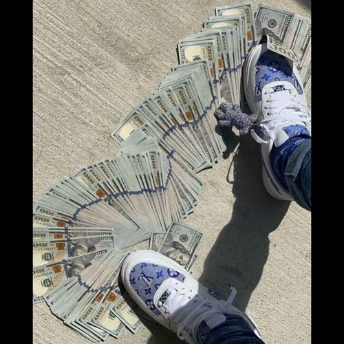 $m0k3D ØuT PLaYL1$T  6