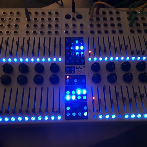 Bass And Noise Madness