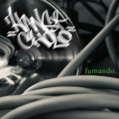 fumando.