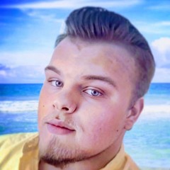 Jamie Riley's Instagram, Twitter & Facebook on IDCrawl