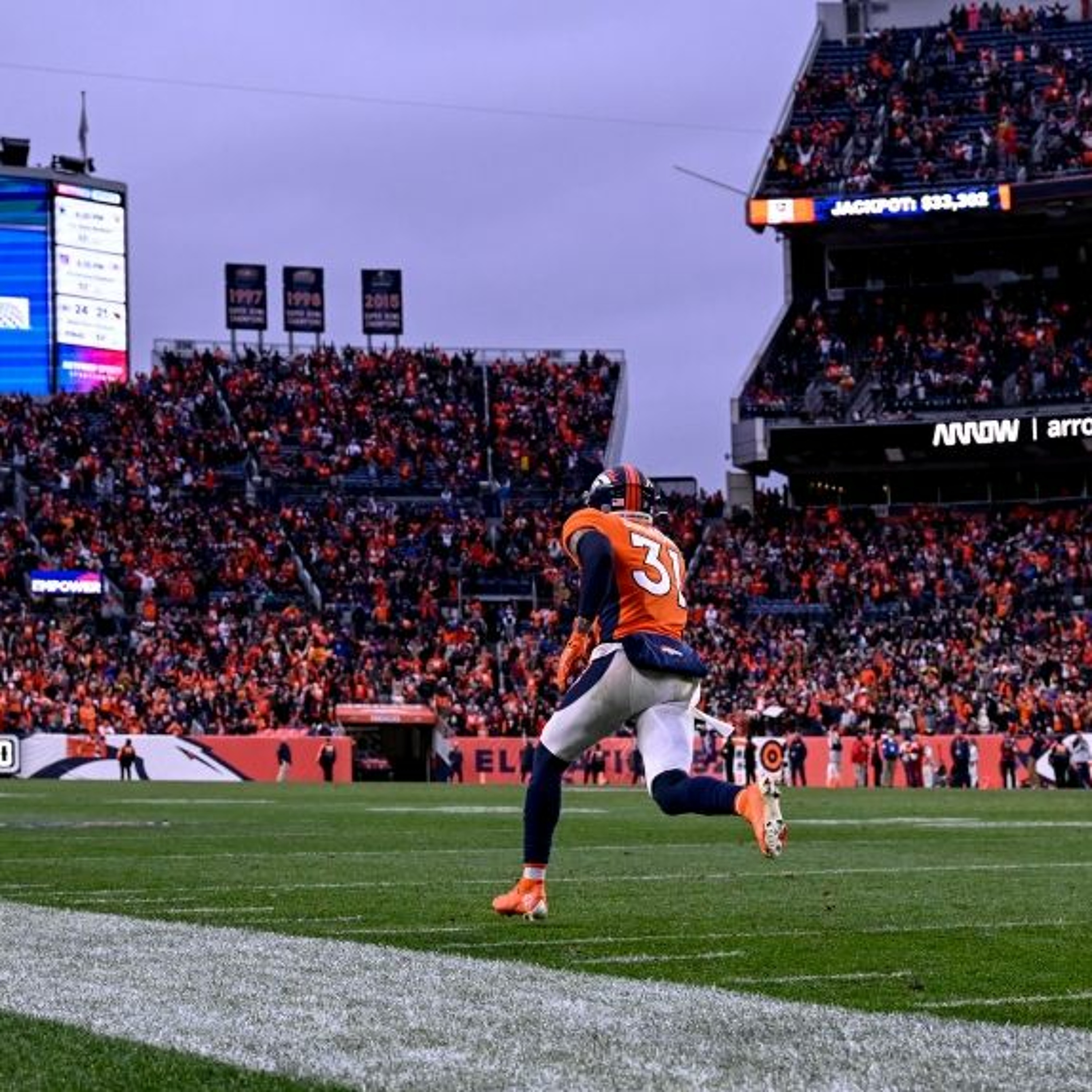 Ep. 203 -- Broncos take on Philly at home in Week 10 ahead of bye episode artwork