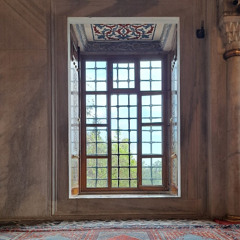 Between the Blue Mosque and Hagia Sophia