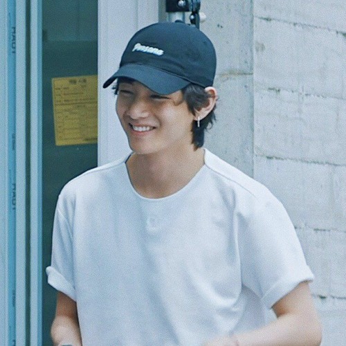 Stream Bts V Blue Grey English Ver Bts In The Soup By Vantaeora92 Listen Online For Free On Soundcloud