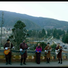 Hope རེ་བའི་འདུན་ལམ།- Paktso Boiz ft. Dechen Wangmo (BigFoot Studio Production)