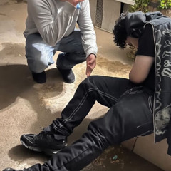 RoundHere (prod. DropTheDrank)