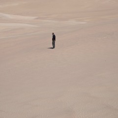 علاء خالد: الشعر هو ميراث التأمل الطويل