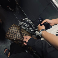 NST Đau Ai Vì Ai Mà Ở Lại - Bikenn - 2024