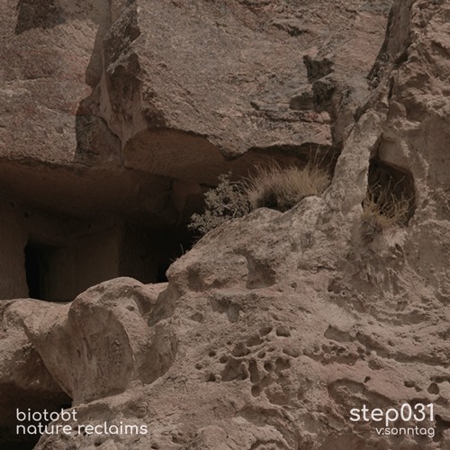 step031 by V:SONNTAG (PVC)