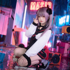 ДЕВОЧКИ ОНЛАЙН (GIRLS ONLINE)