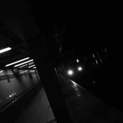 Night Shift w/ Diamondstein & Michael Berdan (of UNIFORM) 020822