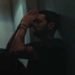 Eminem - Somebody Save Me (feat. Jelly Roll)
