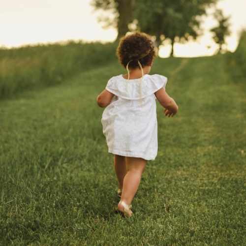 Ashes and Dreams - RUNNING WITH RENEGADES (Magnus Fischer remix)