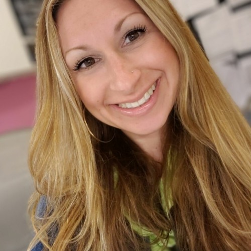 stream-episode-genevieve-marheineke-victoria-s-secret-store-manager