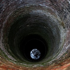 Kuyulara Düştüm