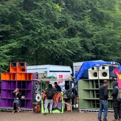 Cut some shapes to my ELECTRO//BREAKS