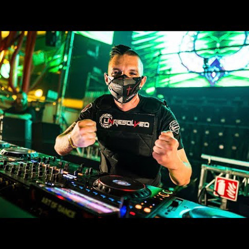 Kevin Kaos & Zero Sanity - Hit The Floor (E-Force Remix _ Unresolved Edit _ RED BLOOD Edit).mp3