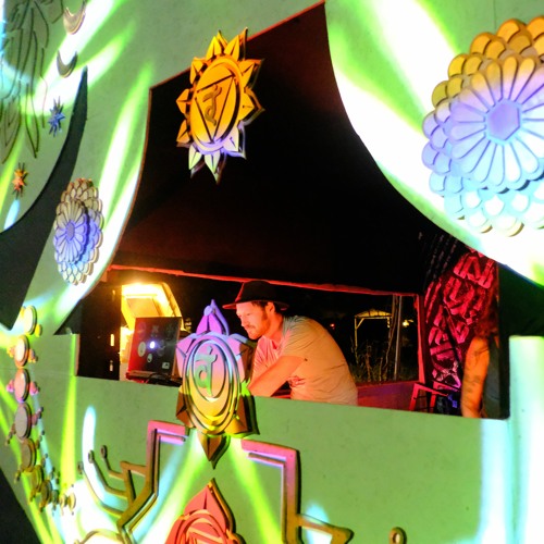 Sounds of Snow- Free Earth Festival Oxygen Stage Psybient/psychill set