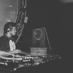 Quentin Hiatus - Live From Walter Studios