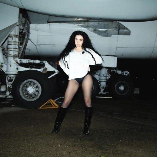flight fm (club classics edit) (FREE DL)