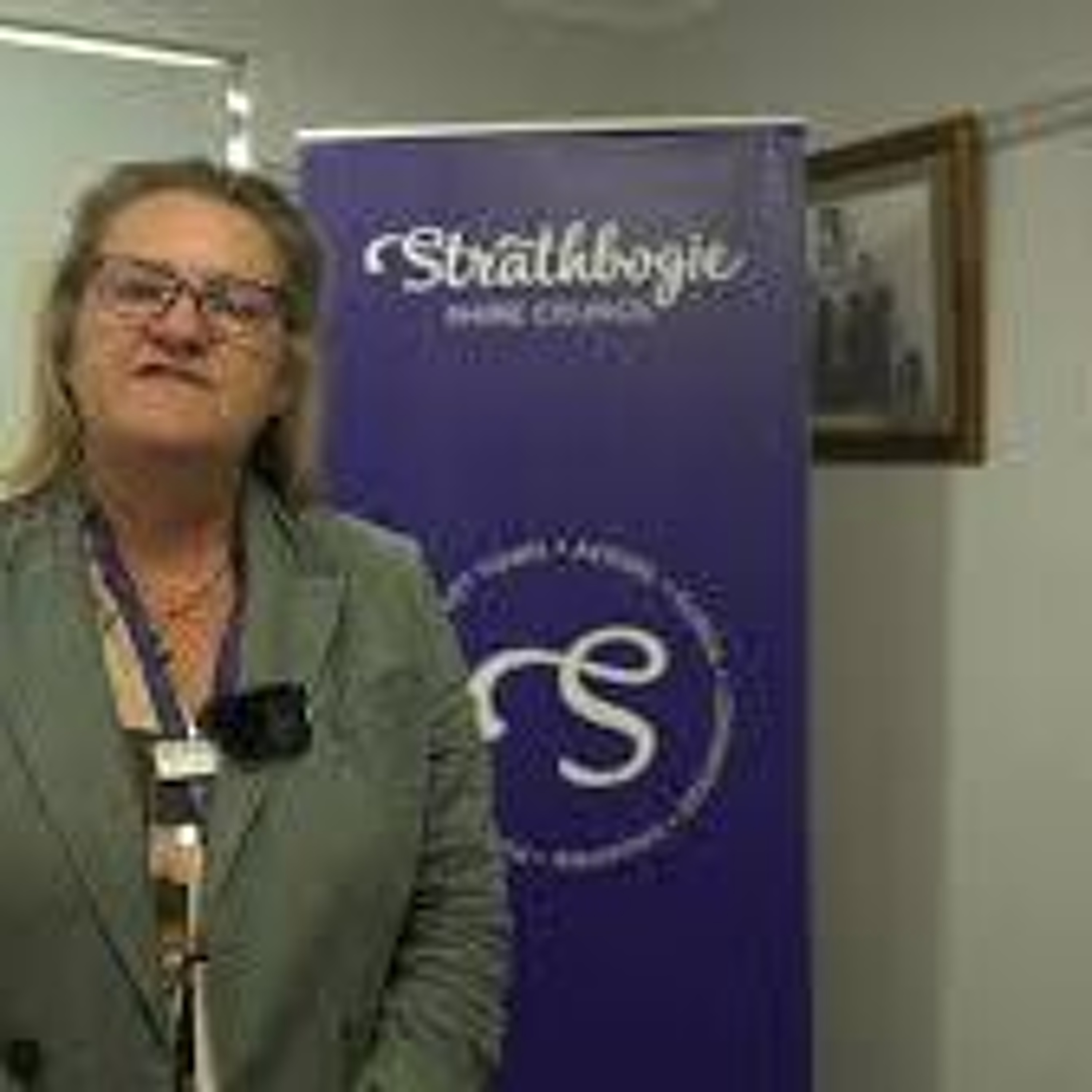 Deputy Mayor of Strathbogie Claire Ewart-Kennedy with an update on the Longwood bushfire