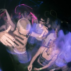 Enter The Rave
