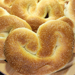 крендель з цукром