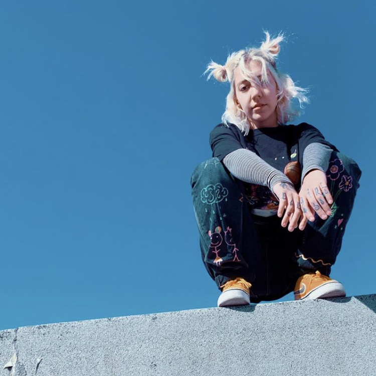 VELVETEARS – bby (deleted)