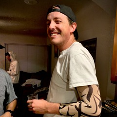 Pump Up The Jam (Willbeaux Remix)