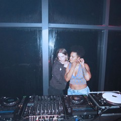 goldie b2b Multifun | Madre Mia | C115