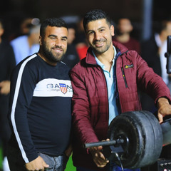 ‎⁨يـا أم الـثـوب الأحـمـر ♪ أسـتـنـيـتـك خـمـس سـنـيـن لـغـيـري رحـتـي  عــونـي الـشـوشـاري ()⁩.