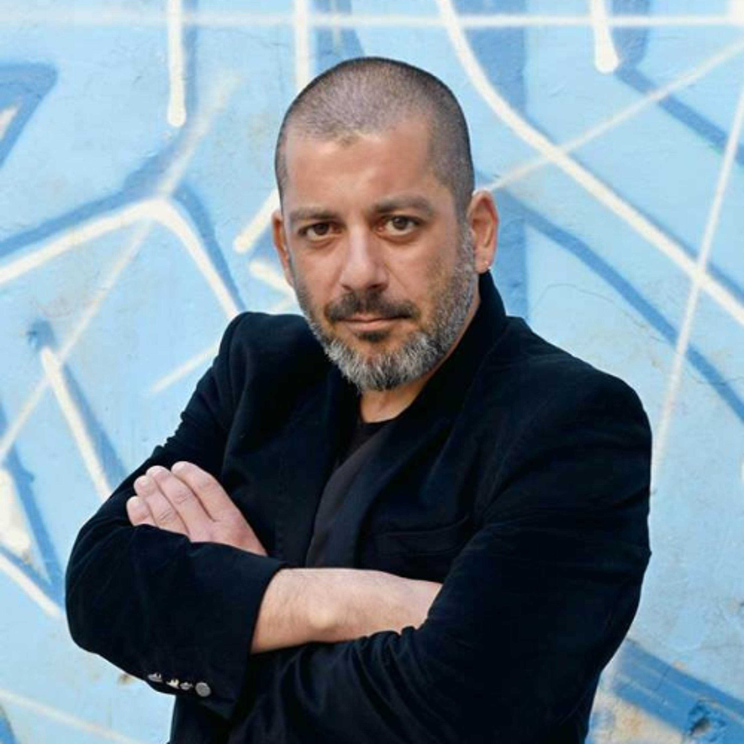 Ο Νίκος Χαλδαιάκης στο Στέλιο Τακετζή