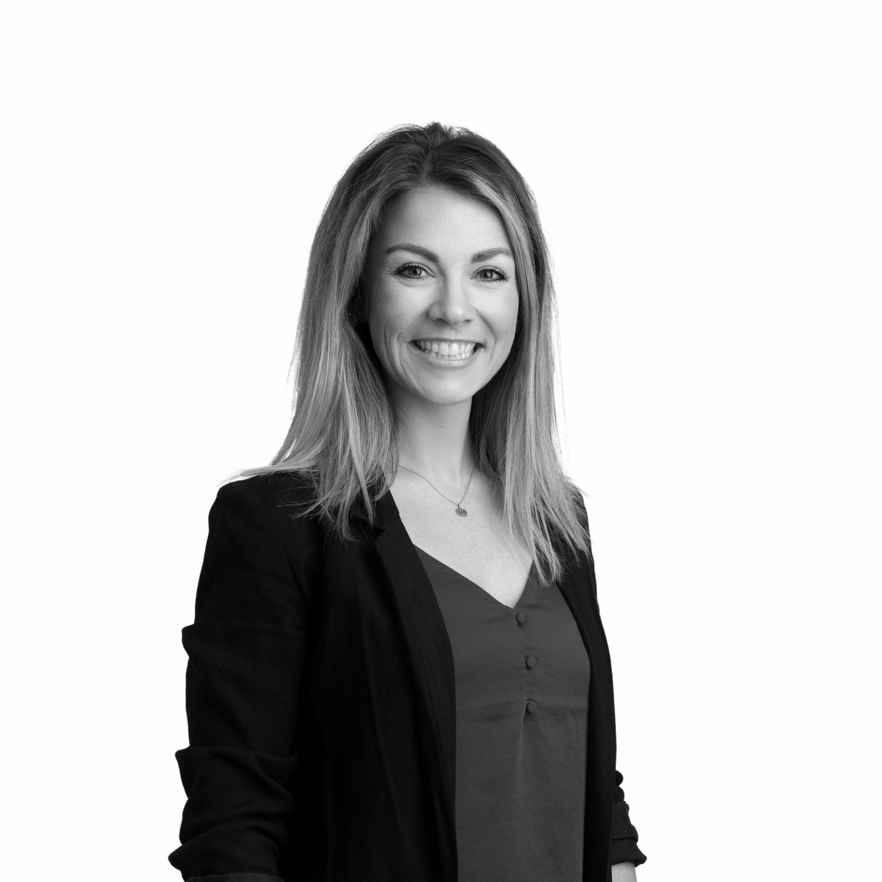 Episode 222: Open Mic: “How Do You Price and Handle Kitting Projects?” with Yvonne Zeman