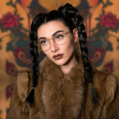 Qveen Herby - BEAUTIFUL [Acoustic Session].mp3