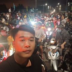 Ngã Tư Đường *nào mới gặp được em *