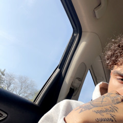 🩸🧏🏽‍♂️