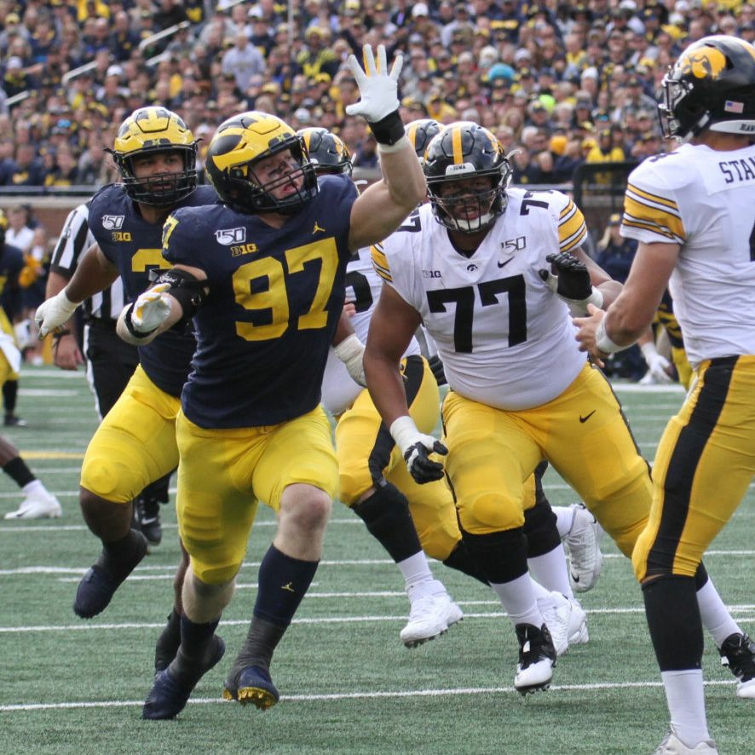 UMGoBlue.COM University of Michigan Wolverine Football Commentary