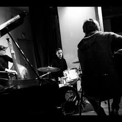 Девять feat. Корней - Жёлтые ботинки (Браво Cover)