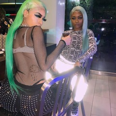 líue - Suffer With Me  [slowed&reverb]