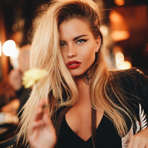 Jay Aliyev - Falling Down