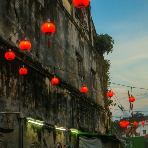 Stream Kok Wissel Excerpt by Listen online for free on