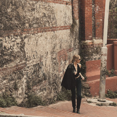 ᴘᴏʟʟʏ ɢʀᴀɪʟ // ᴍᴏᴠᴇ ʏᴏᴜʀ ʙᴏᴅʏ ᴛᴏ ᴛʜᴇ ʙᴇᴀᴛ