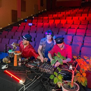 Le béguin pour Acado Feat. MonoAbe - live @Centre Français de Berlin (18.02.2021)