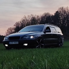 Fitta vad gött med blonda 06or med stora tuttar:)