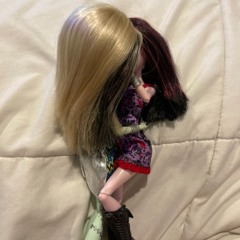 whores exist to me (prod. @ww3nsy)