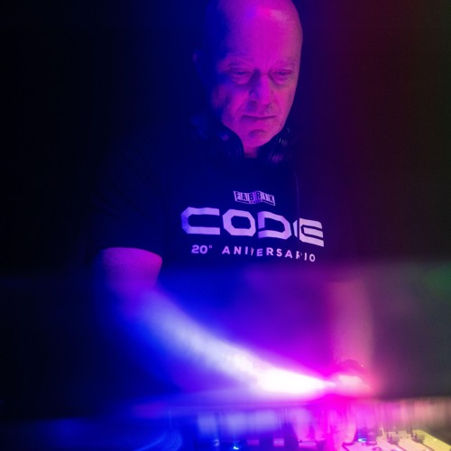 Michael Whitehead-May Bank Holiday Special Mix