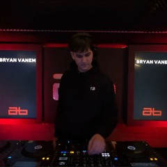 01.11 TECHNO TAKEOVER