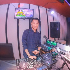 RIZKY BREAKS - MIXTAPE - ENAKIN AJA DULU DEK !!!!.WAV
