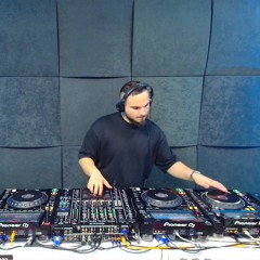 Acid Fran | Techno Set at Warm Up Music Academy, Madrid