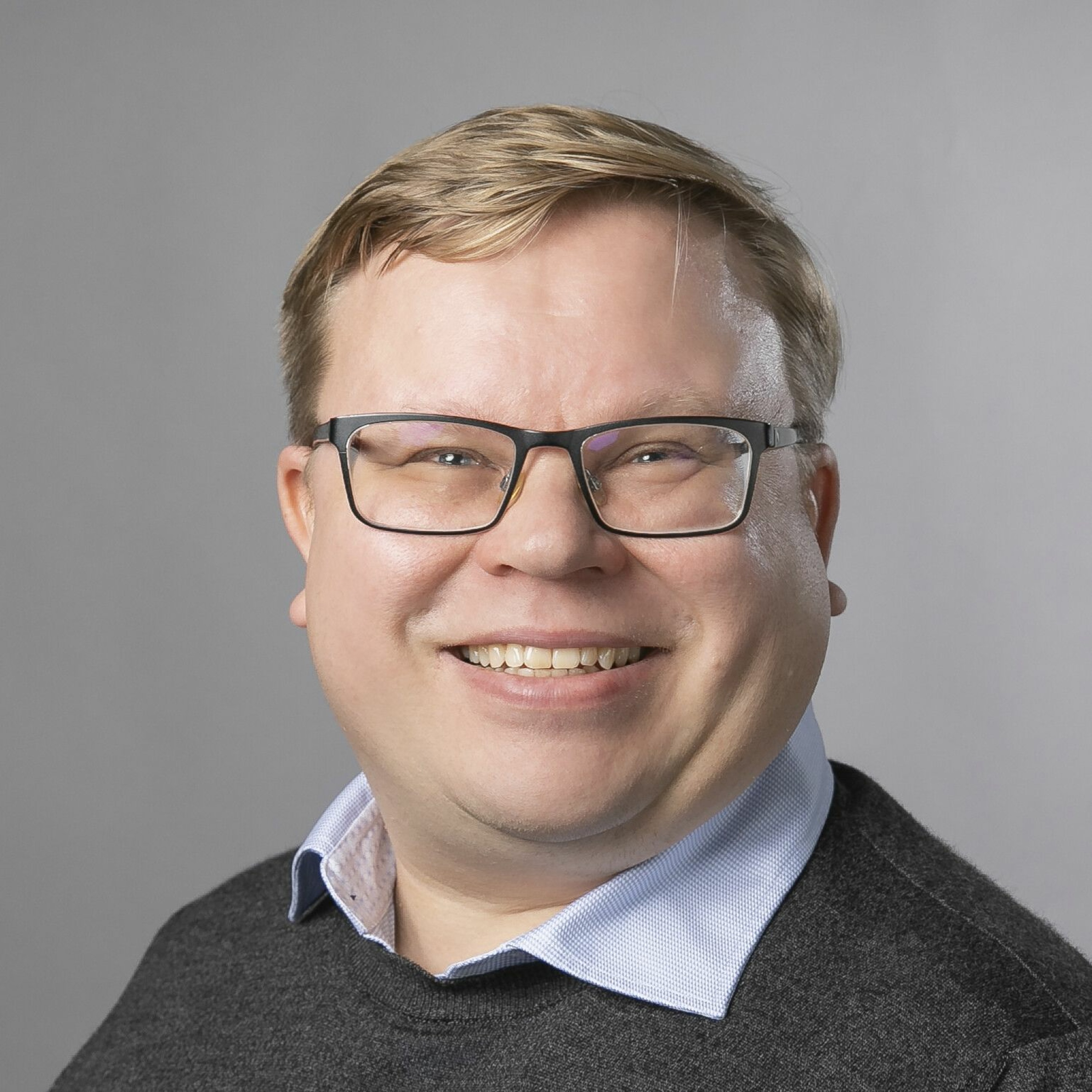 Teppo Hiltunen: Mikrobien ekologian ja evoluution kokeellinen tutkimus episode artwork