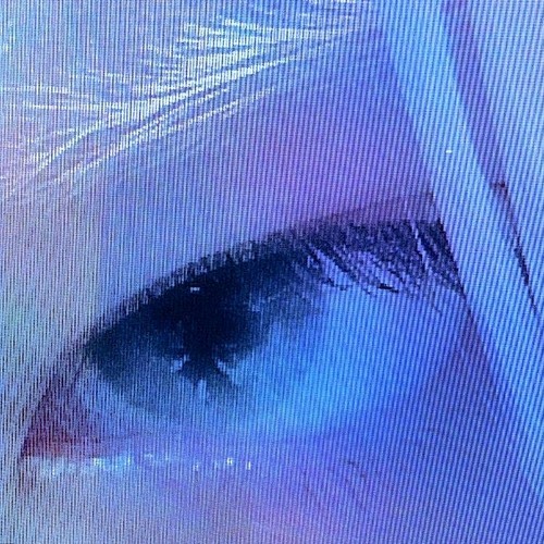 ☆ distant ☆ x Idée Noire
